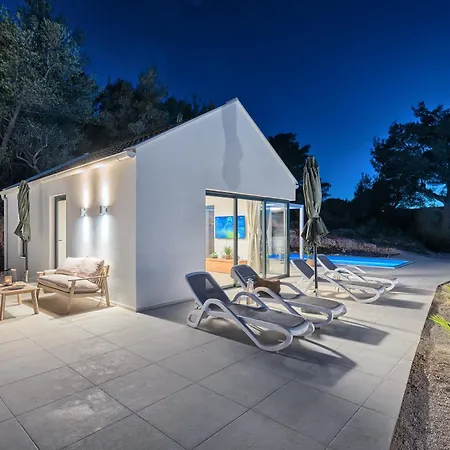 House Sunset Haven 2 * Sutivan