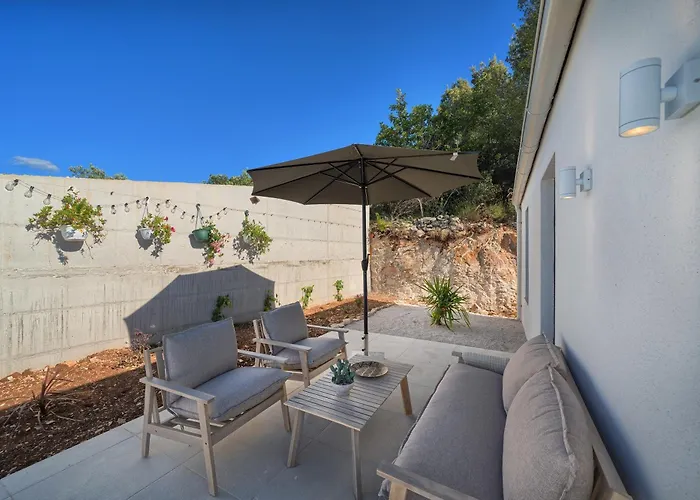 House Sunset Haven 2 Sutivan